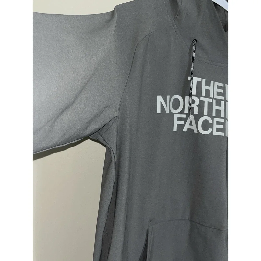 The North Face Men's Half Dome Poly Blend Hoodie Jacket or Pullover Medium